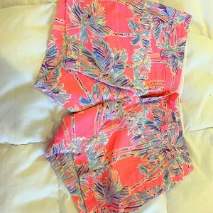 Lily Women’s Shorts